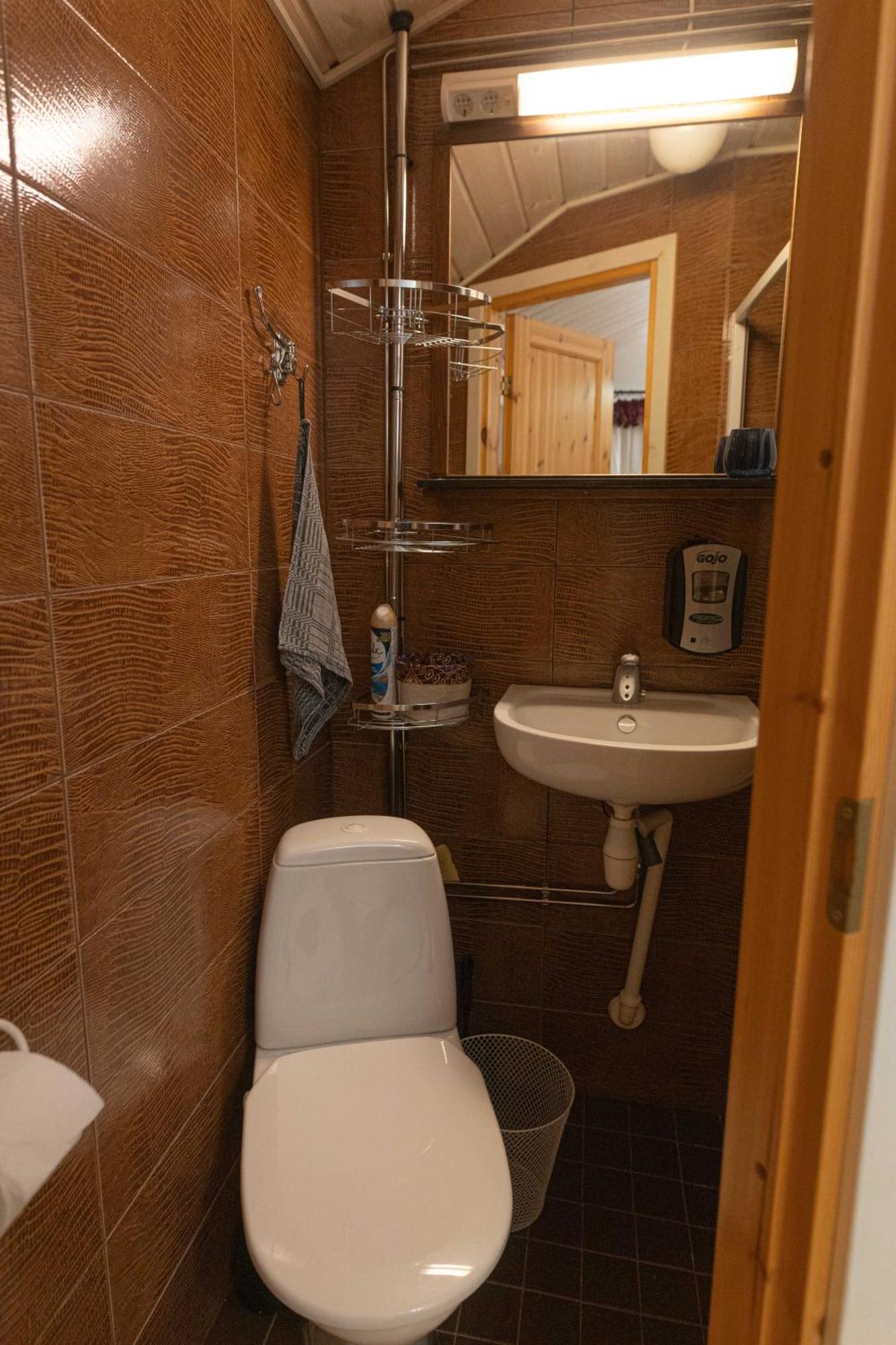 Aaria Bed And Breakfast Рованиеми Экстерьер фото